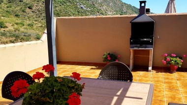 Casitas Cueva del Gato - Casa El Lago